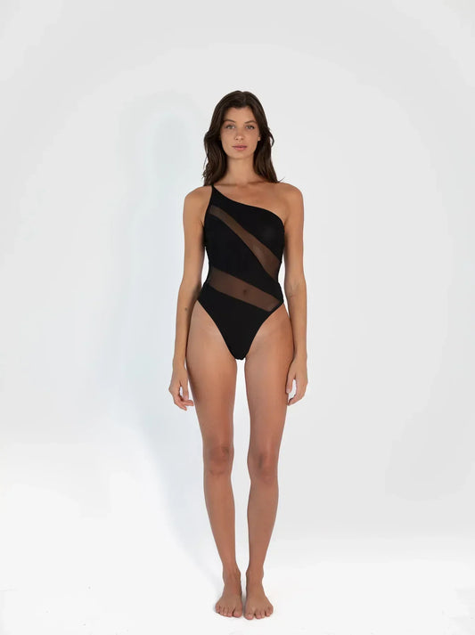 Cami - One Piece